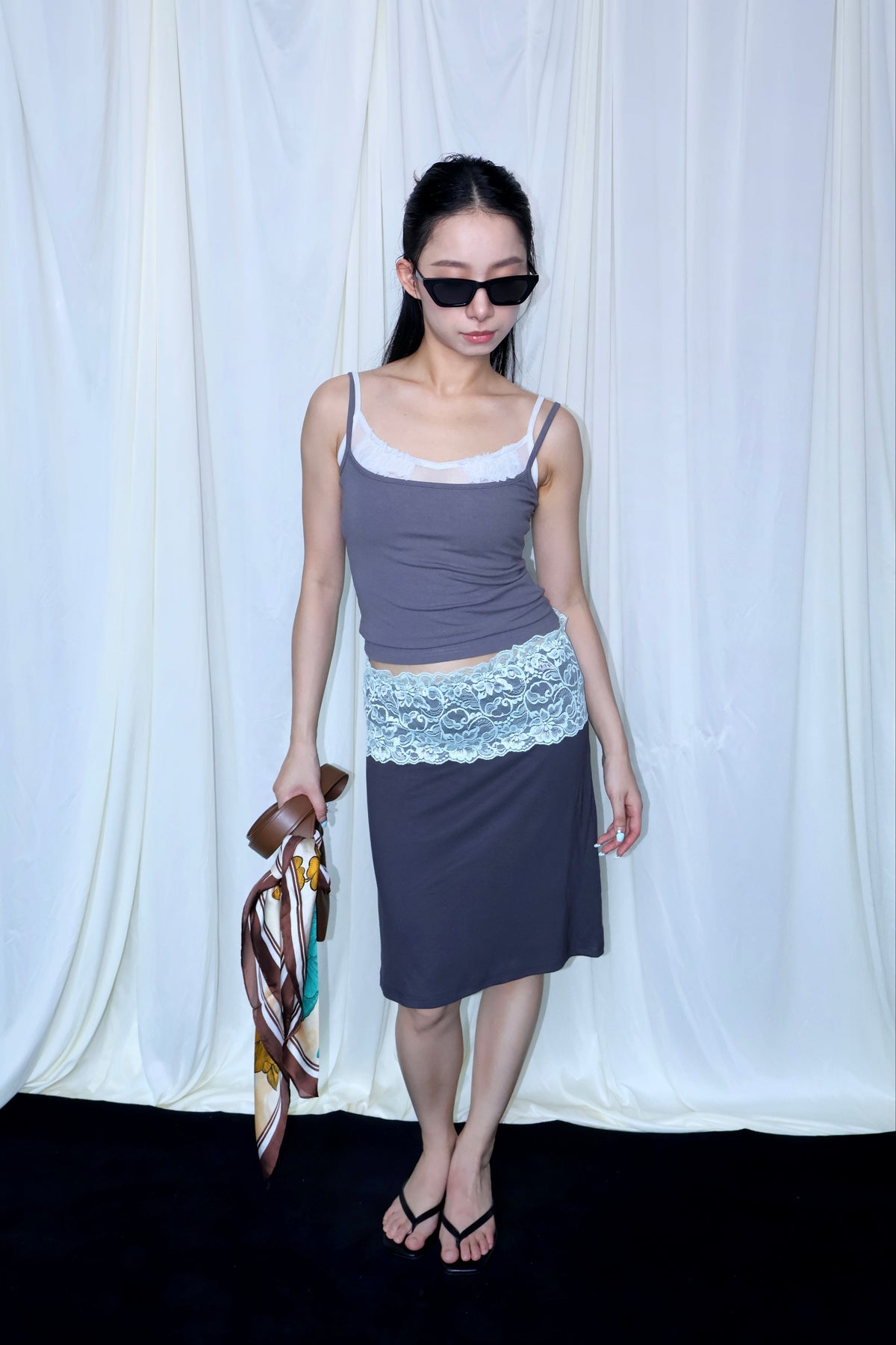 Lace Panel Midi Skirt蕾丝拼接半身裙