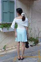 Stylish Off-Shoulder Top斜肩上衣