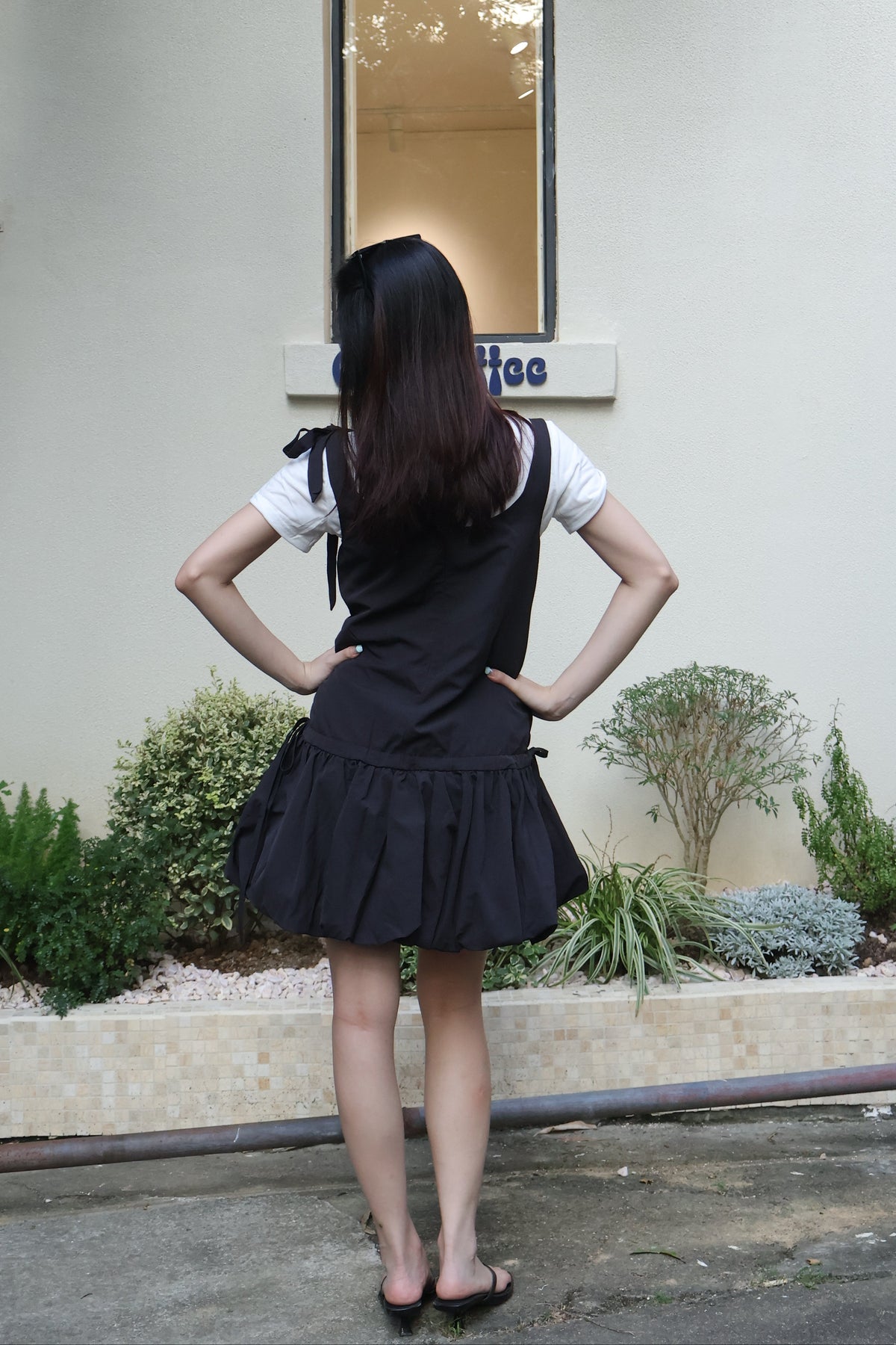Choker Bubble Hem Dress 绑带两穿花苞连衣裙