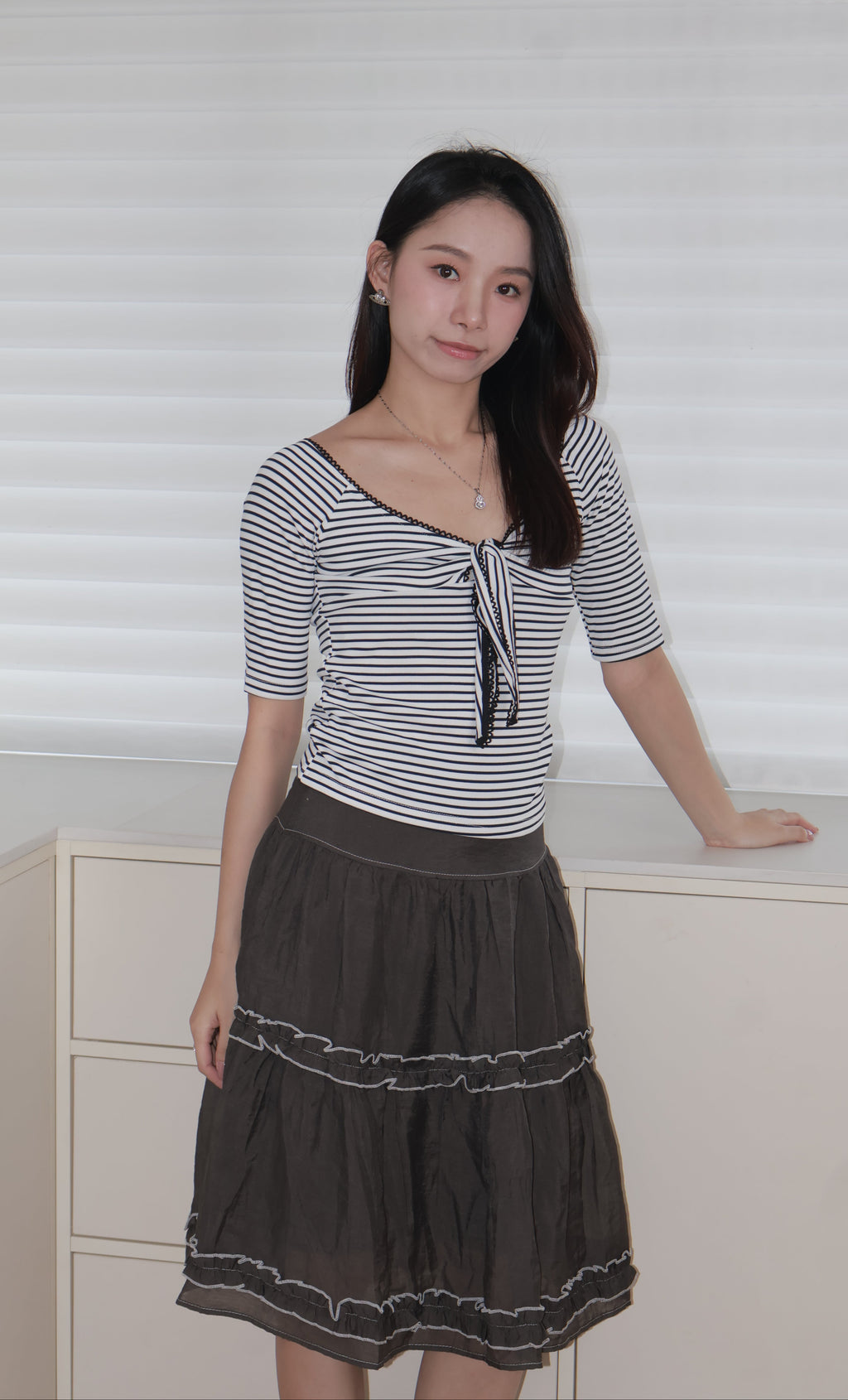 Striped Chest Tie Top胸口绑带条纹上衣