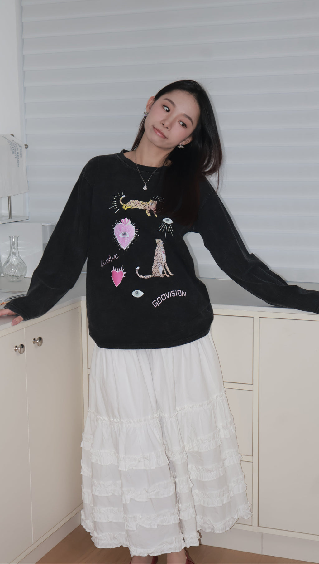 Printed Long-Sleeve T-Shirt印花水洗黑色长袖