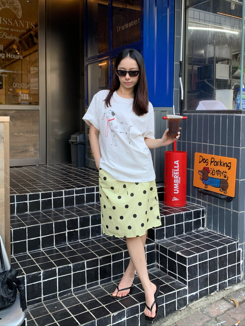 Polka dot dog T-shirt斑点狗T恤