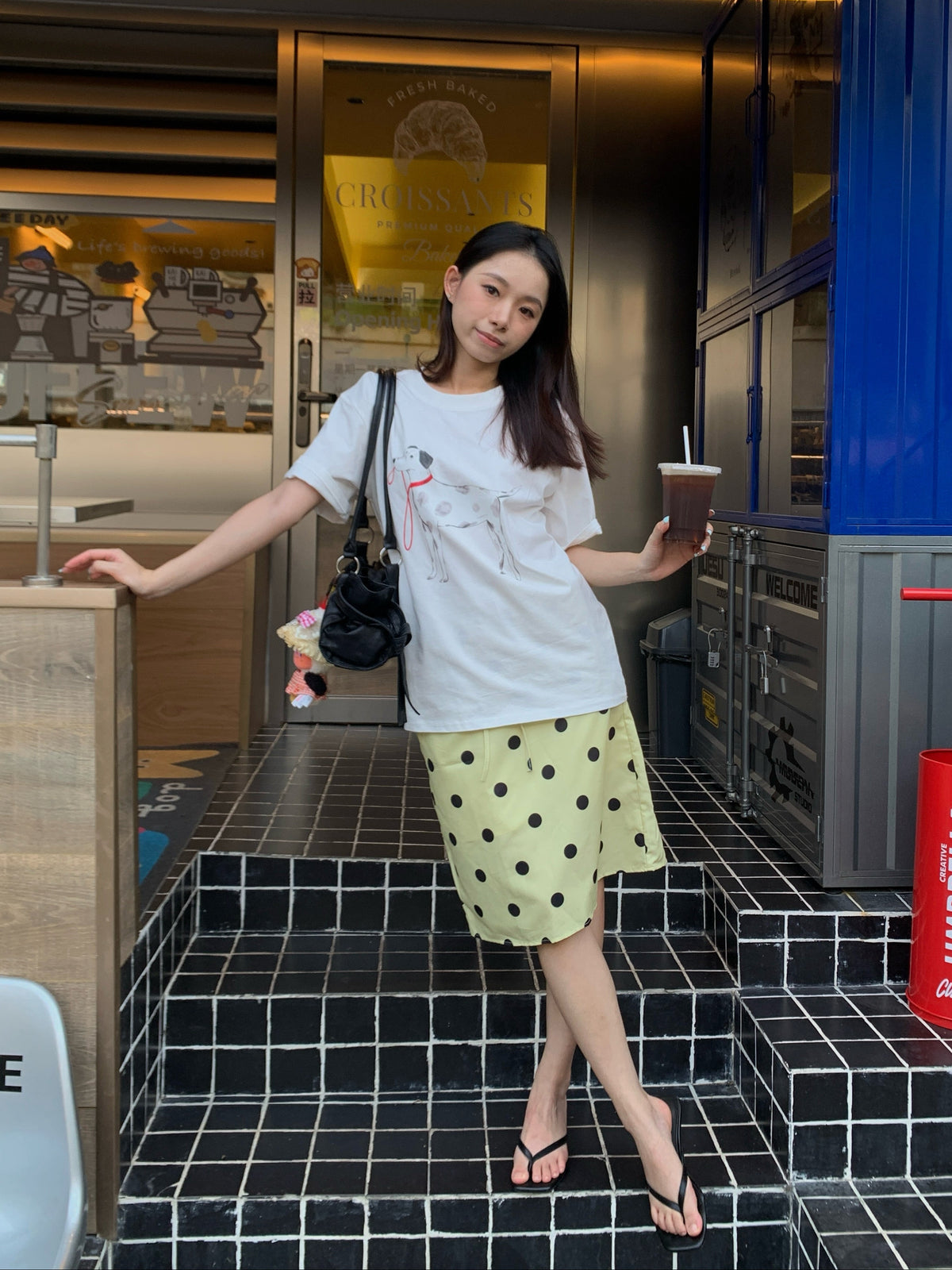 Polka dot dog T-shirt斑点狗T恤