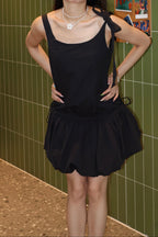 Choker Bubble Hem Dress 绑带两穿花苞连衣裙