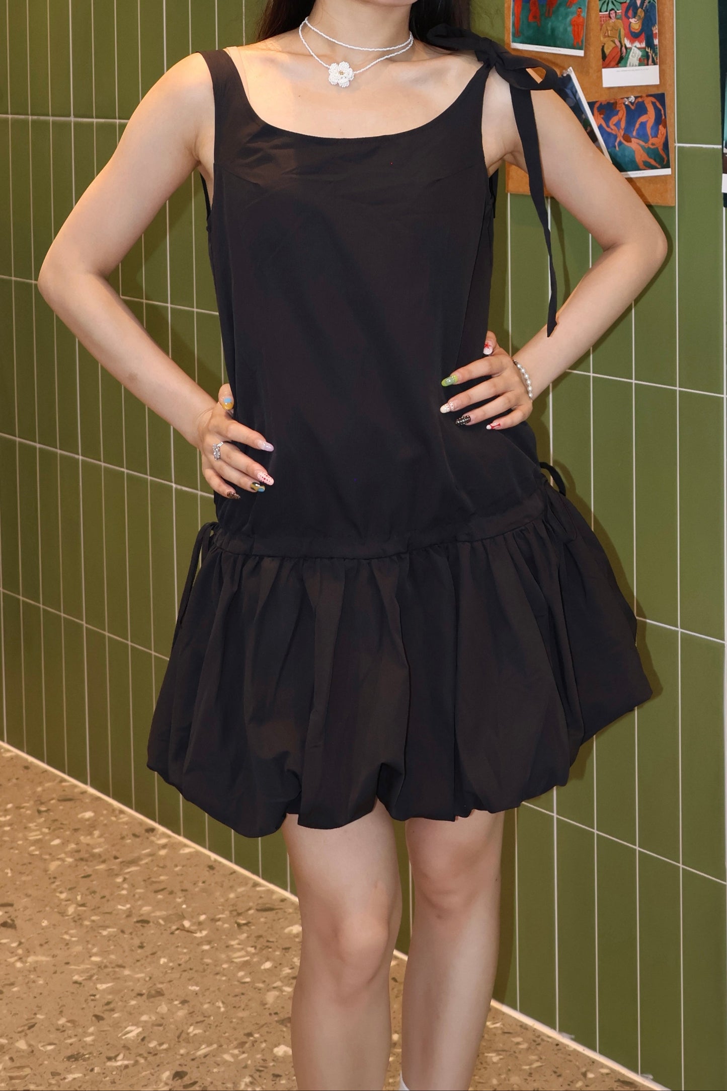 Choker Bubble Hem Dress 绑带两穿花苞连衣裙